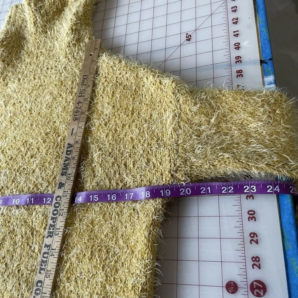 LUX II Womens Estilo Sweater Medium Yellow Eyelash Turtleneck Pullover Boho Soft